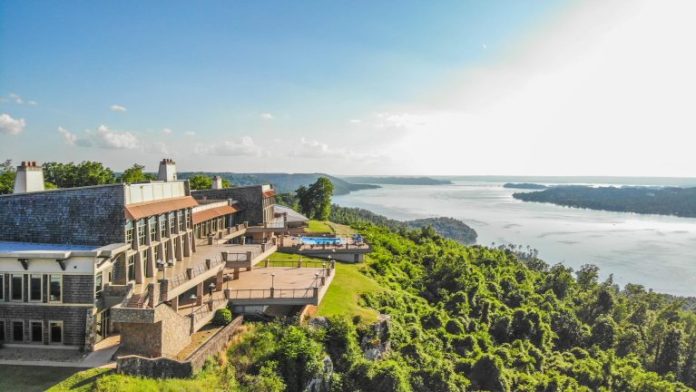 resort hotels in Guntersville AL